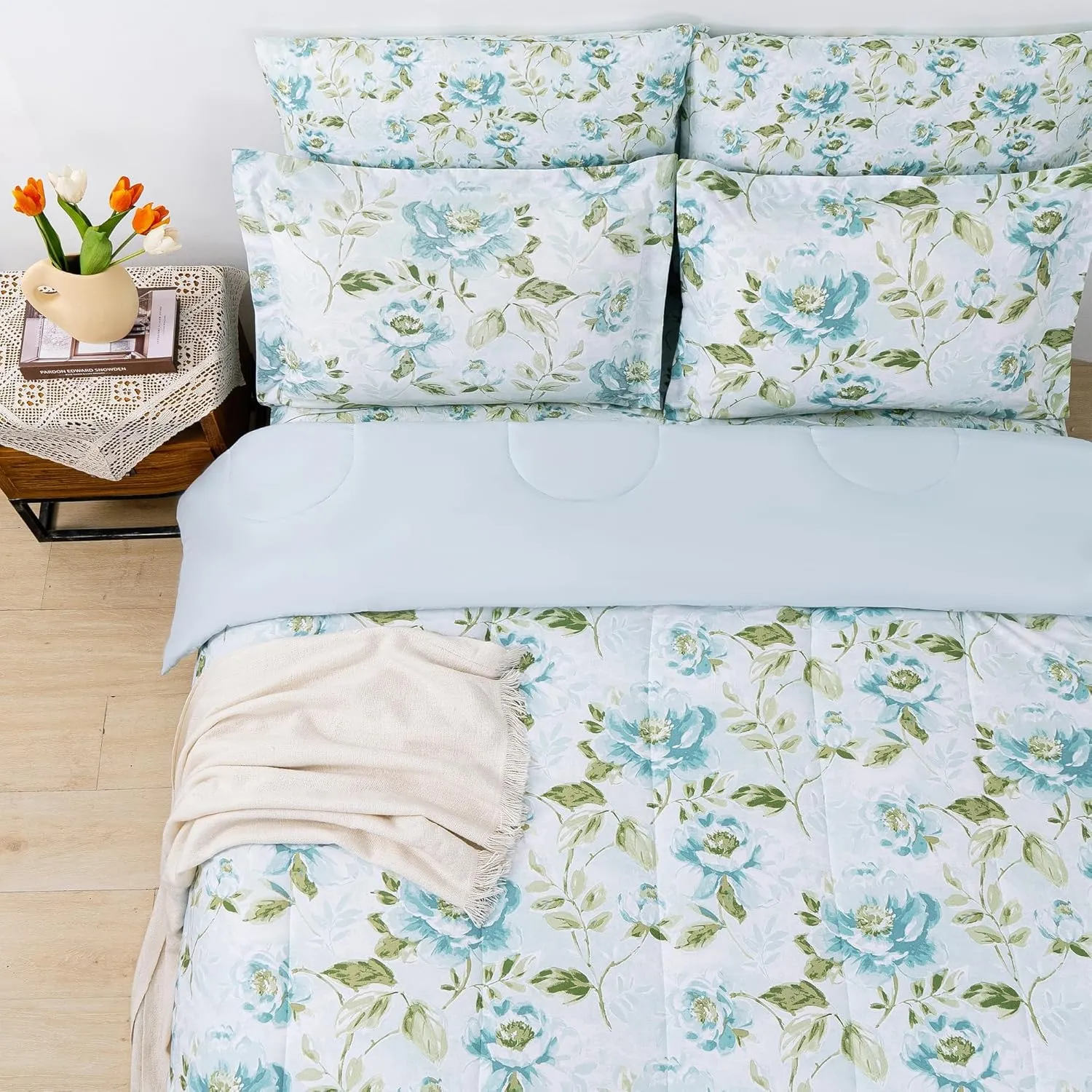 Floral Printed Farmhouse Queen Sheet Set with Comforter, Green Leaves and Light Blue Flower Pattern Queen Bed in A Bag, 7 Piece Comforter Set include Comforter, Sheets, Pillowcases &Pillow Shams