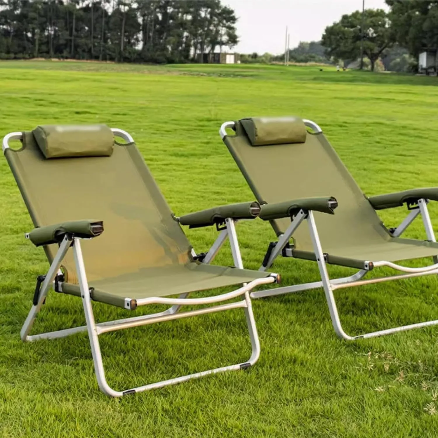 Folding Chaise - Camping Chair, 4th Gear Angle Adjustment, Can Sit and Lie Down, Load Bearing Capacity of 180KG, Suitable for Outdoor Activities Such As Camping, Fishing, Etc