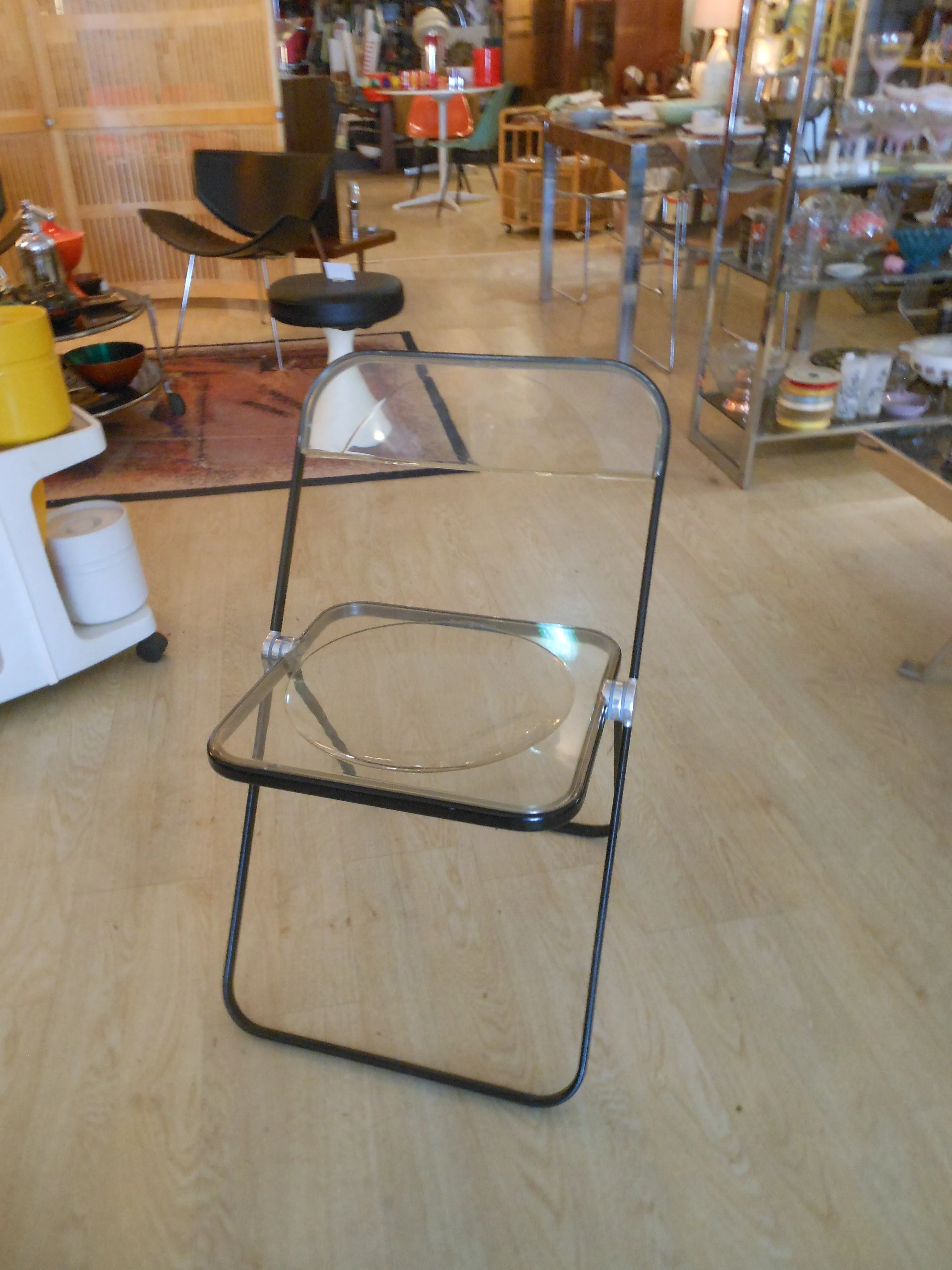 Giancarlo Piretti for Castelli Plia Lucite Folding Chair
