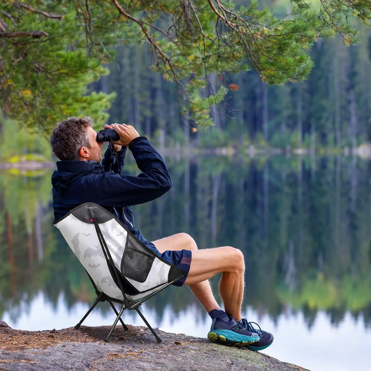 Halloween Pattern Bats Camping Chair Lightweight Portable Chairs for Adults Easy Installation Outdoor Foldable Camping Chair for Camping Fishing Hiking Picnic Beach