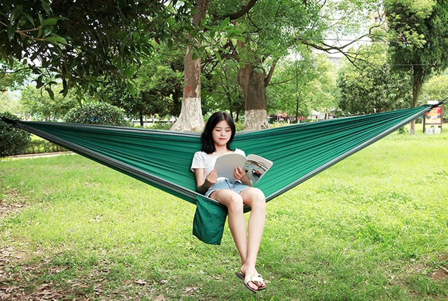 Hammock for Camping Double Hammocks Gear for The Outdoors Backpacking Survival or Travel - Portable Lightweight Parachute Nylon,C