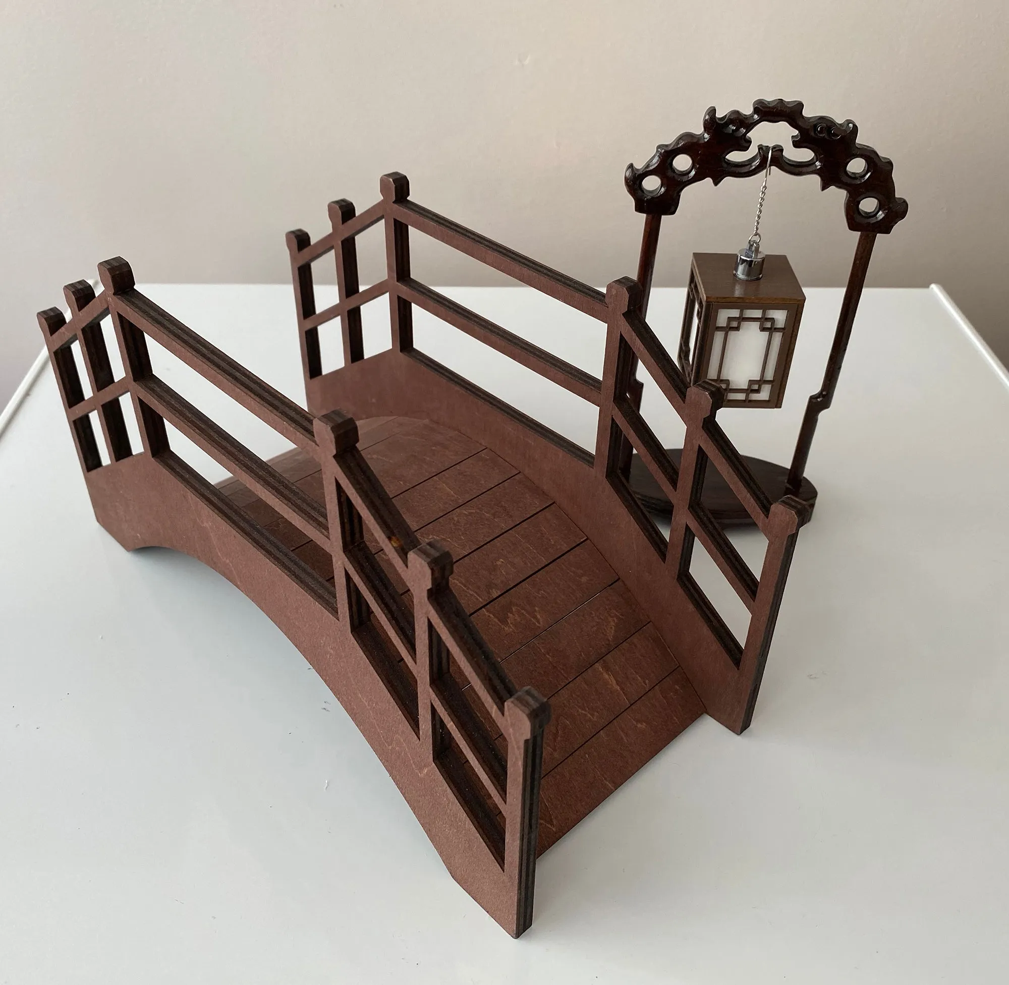 Handmade 1:6 miniature dollhouse wood Japanese bridge lantern with stand furniture for doll
