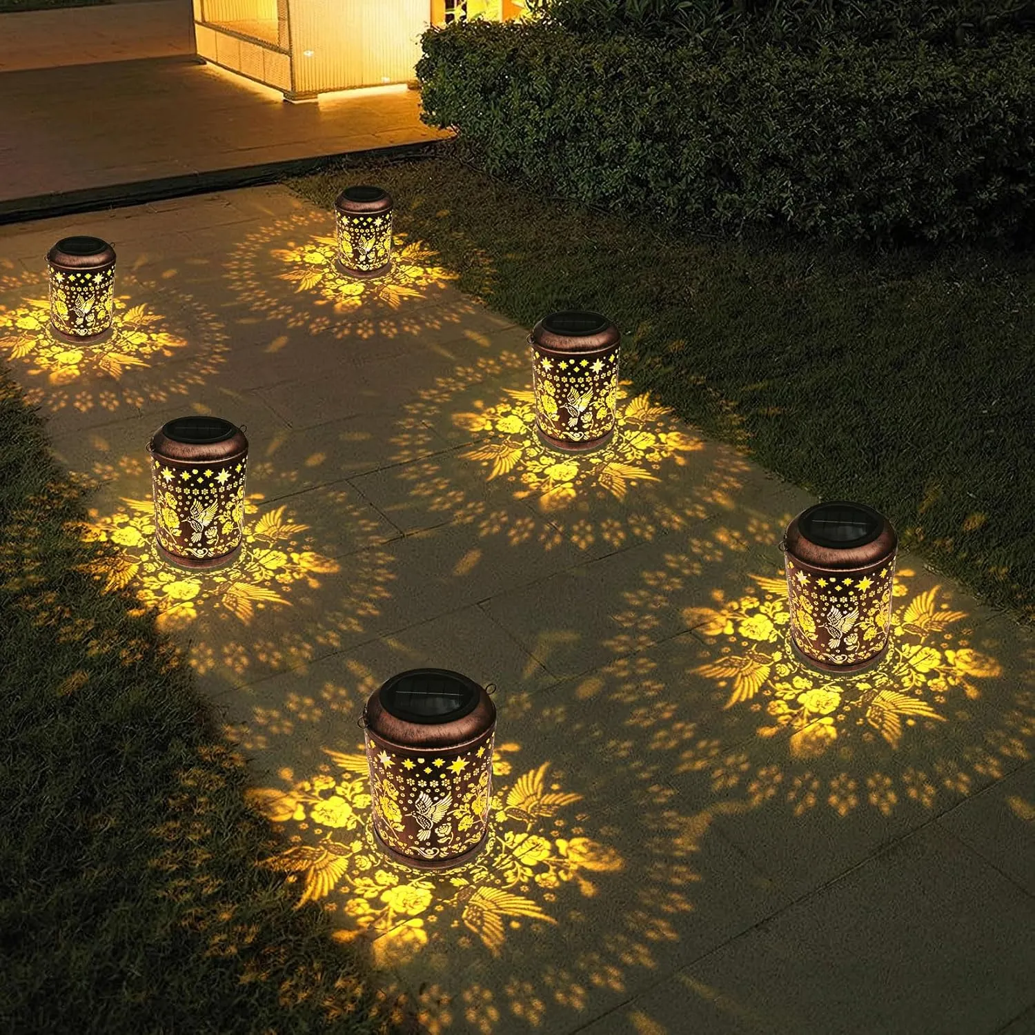 Hummingbird Solar Lanterns Metal Outdoor Waterproof Hanging Solar Light Hummingbird Gifts for Women Mother Grandmom Bird Lover Decor Lamp for Yard Garden Patio Lawn Tabletop Pathway Bronze 1 Pack