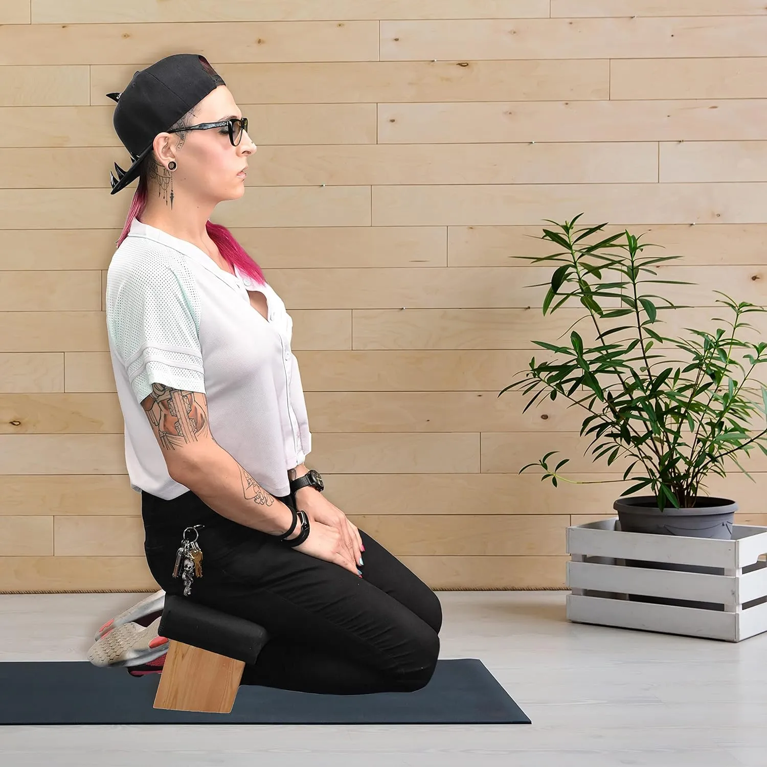 Maroon Foldable Meditation Chair - Yoga Zen Meditation Bench Kneeling Stool - Wooden Meditation Stool with Cushion - Prayer Kneeler Seiza Meditation Seat
