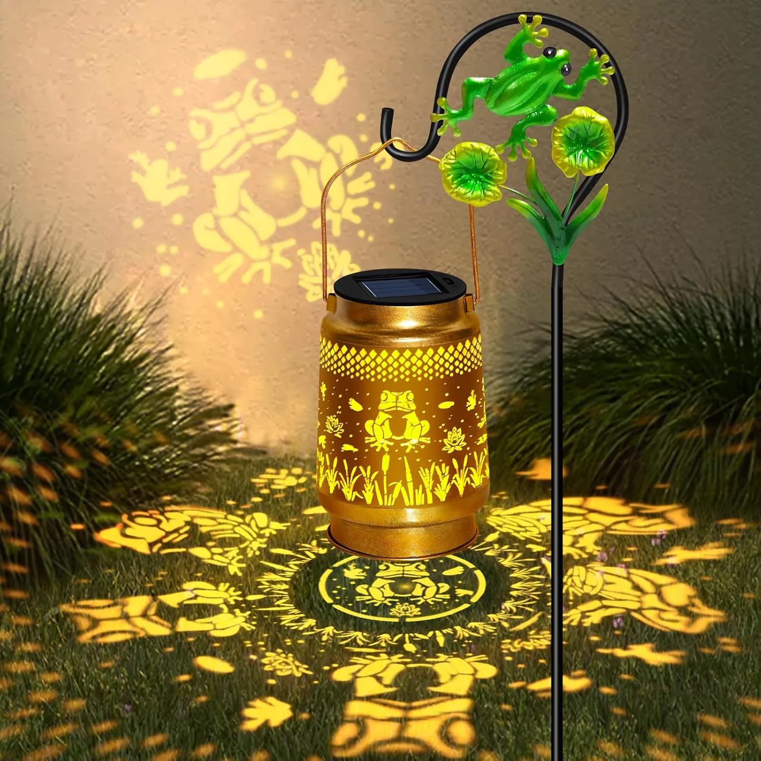 Mothers Day Gifts Frog Solar Lanterns Outdoor Waterproof with Shepherd Hook,Frog Birthday Gift for Women Grandma,Hanging Solar Lights,Cute Frog Decor for Outside Yard,Patio,Lawn,Garden Accessories