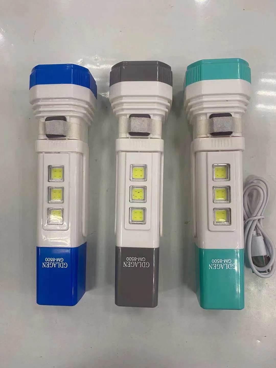 Solar Rechargeable Flashlight