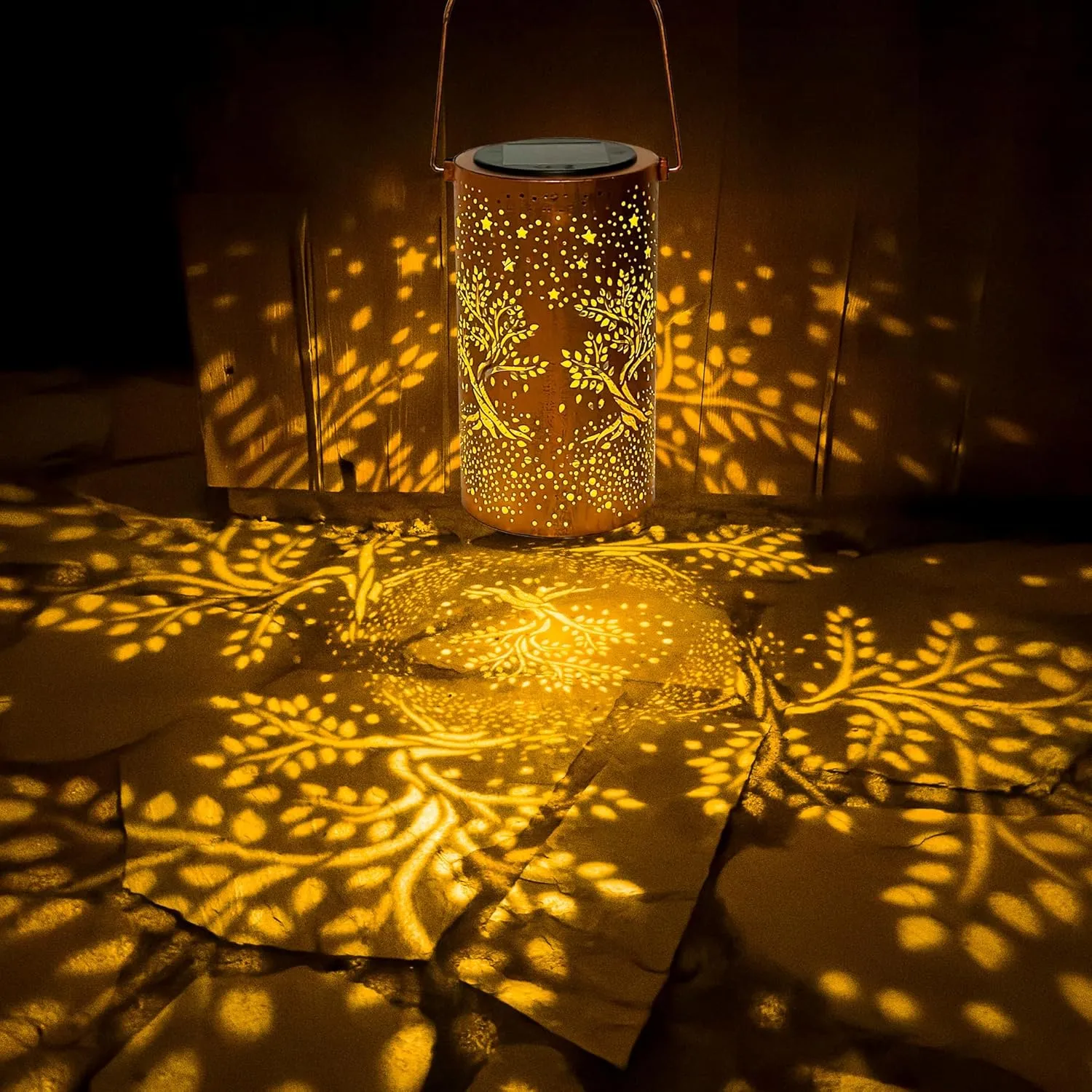 Tree of Life Solar Lanterns Outdoor Waterproof, Birthday Gifts for Women Mom Grandma, Hanging Solar Lights for Yard, Patio, Porch, Garden Decor, Christmas Gifts for Her/Him