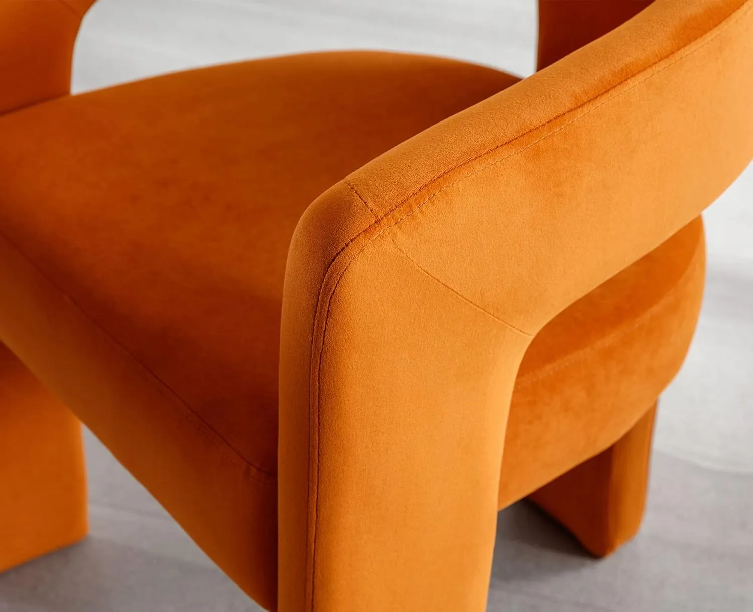 VESCASA Velvet Barrel Dining Chair with Open-Back, Upholstered Modern Accent Side Armchair with 3 Legs for Kitchen/Dining Room/Living Room, 1 Chair, Orange