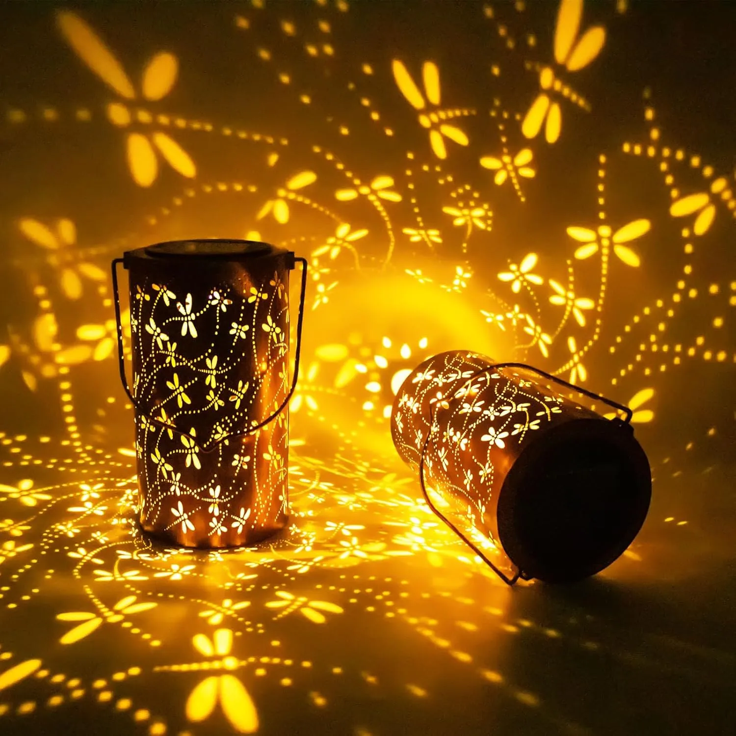 YISITEONE Dragonfly Outdoor Solar Lanterns, Garden Waterproof Metal Hanging Decor Lights for Patio Yard Pathway Lawn Front Porch, Birthday Gardening Gifts for Women Mom Grandma